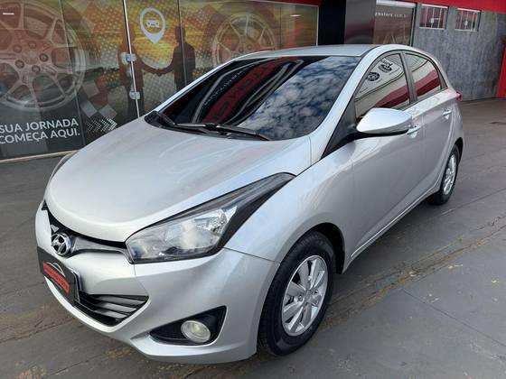 HYUNDAI HB20 1.6 PREMIUM 16V FLEX 4P AUTOMÁTICO